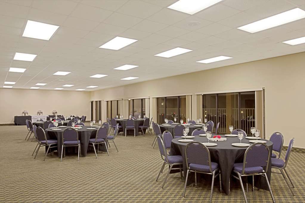 Days Inn & Suites By Wyndham Clermont Faciliteiten foto