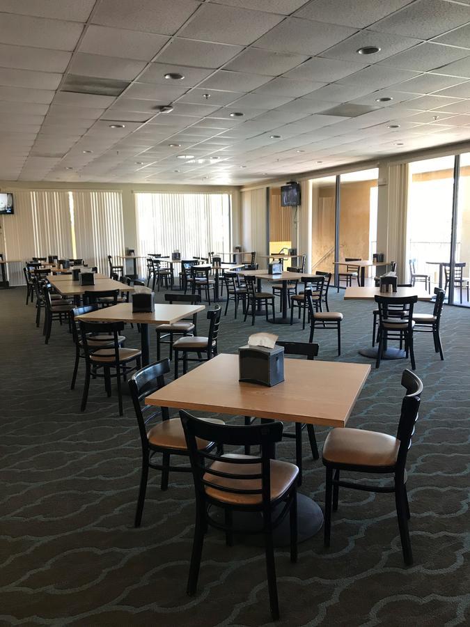 Days Inn & Suites By Wyndham Clermont Buitenkant foto