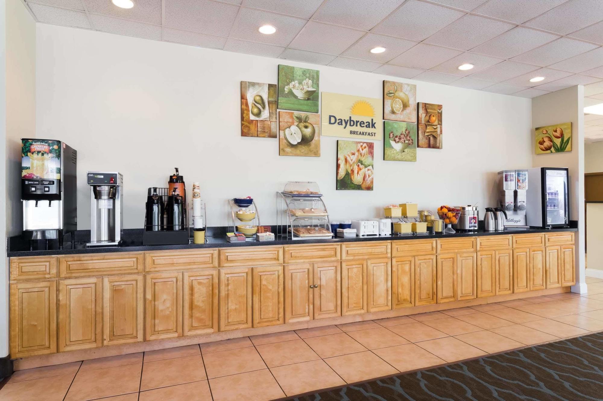 Days Inn & Suites By Wyndham Clermont Buitenkant foto